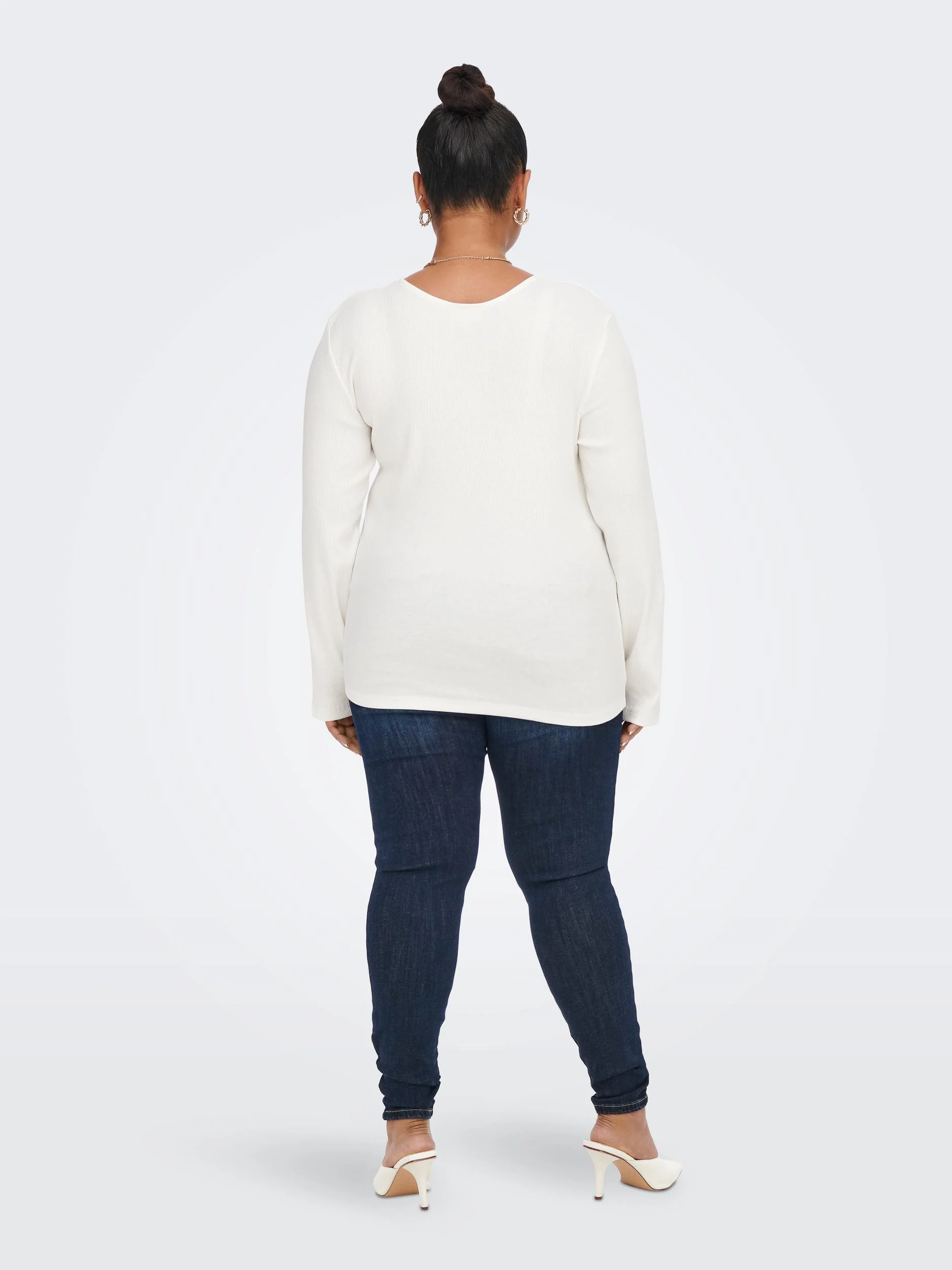 CarAdda Button Top - Image 9