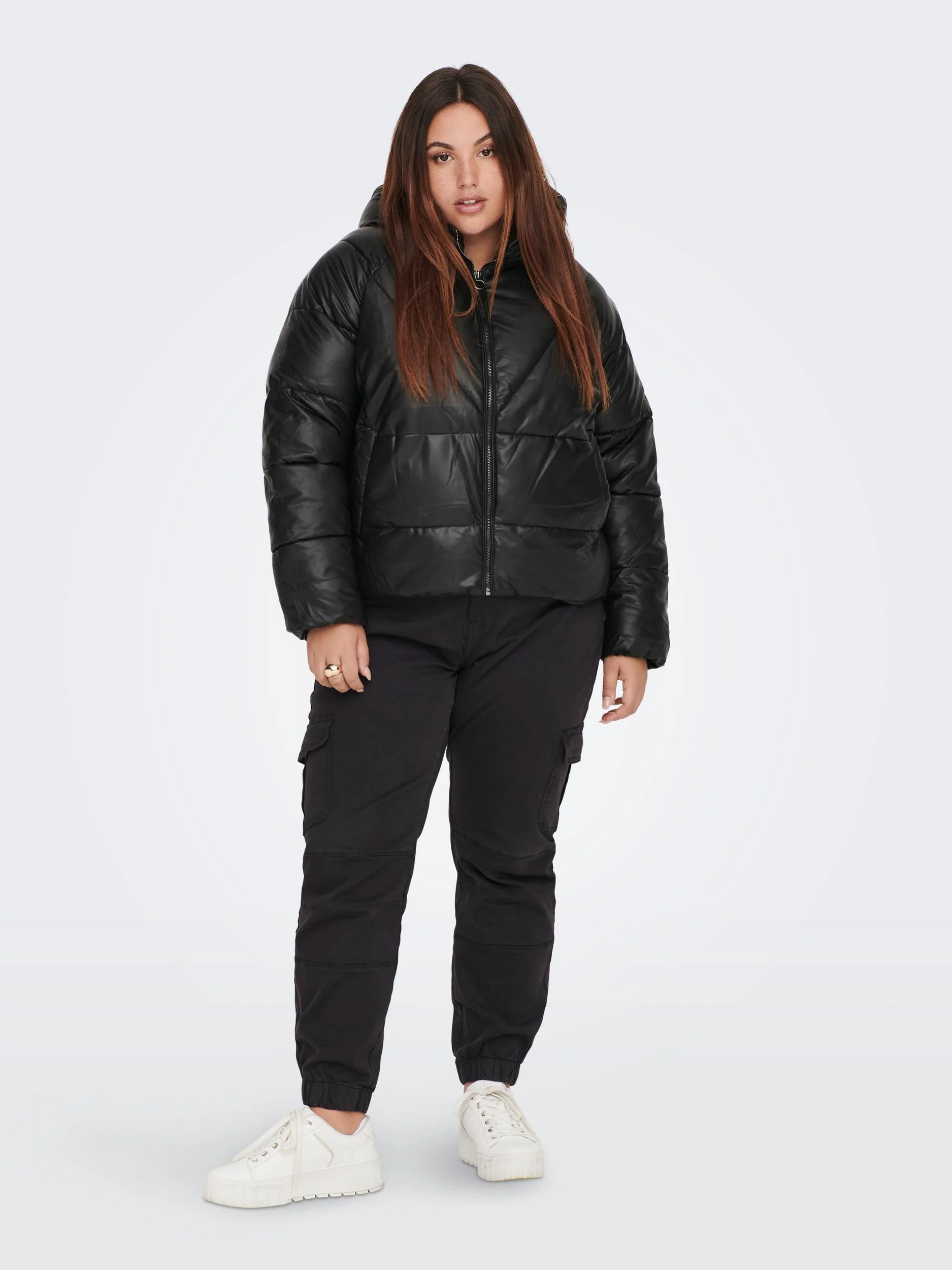 CarAnja Faux Leather Puffer - Image 3