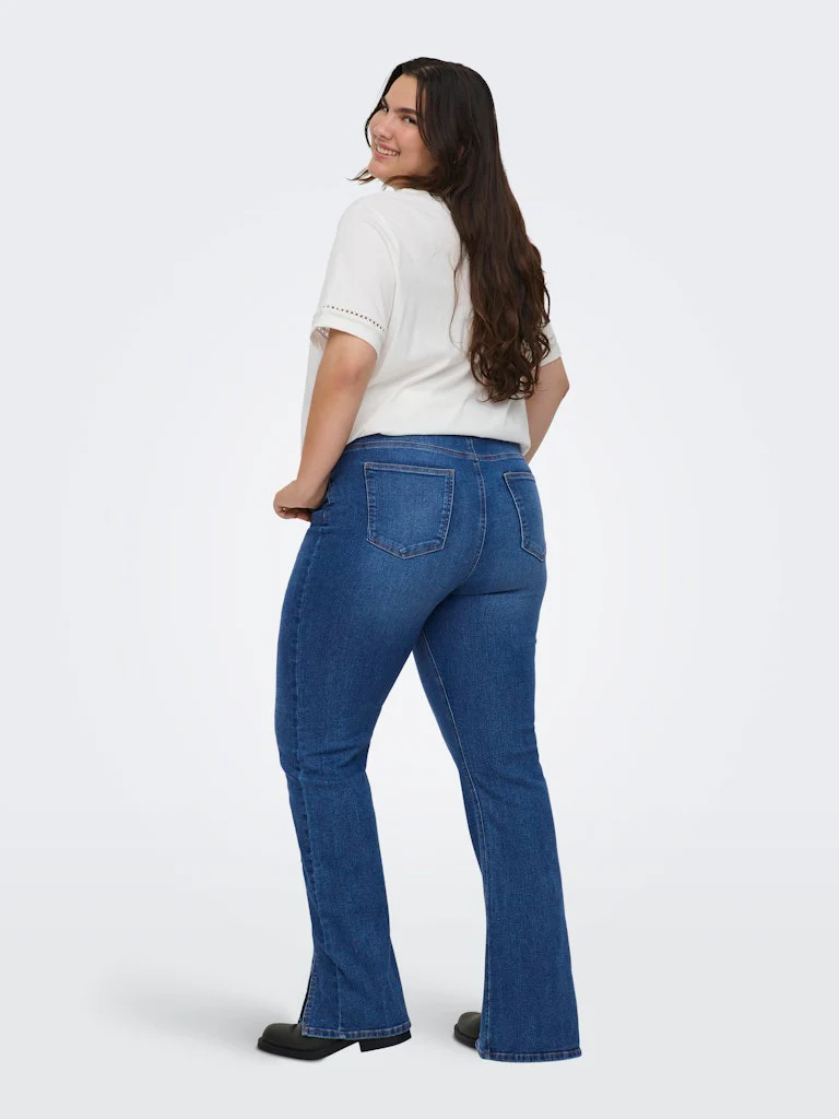 CarChristine - Flared Jeans - Image 3