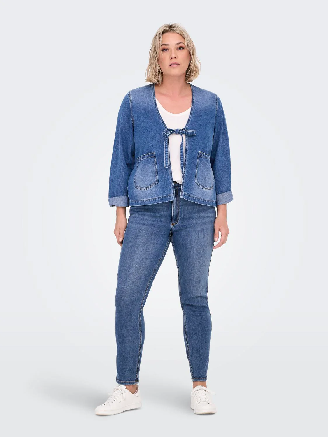 CARJENNA - Denimjakke med bindebånd - Image 8