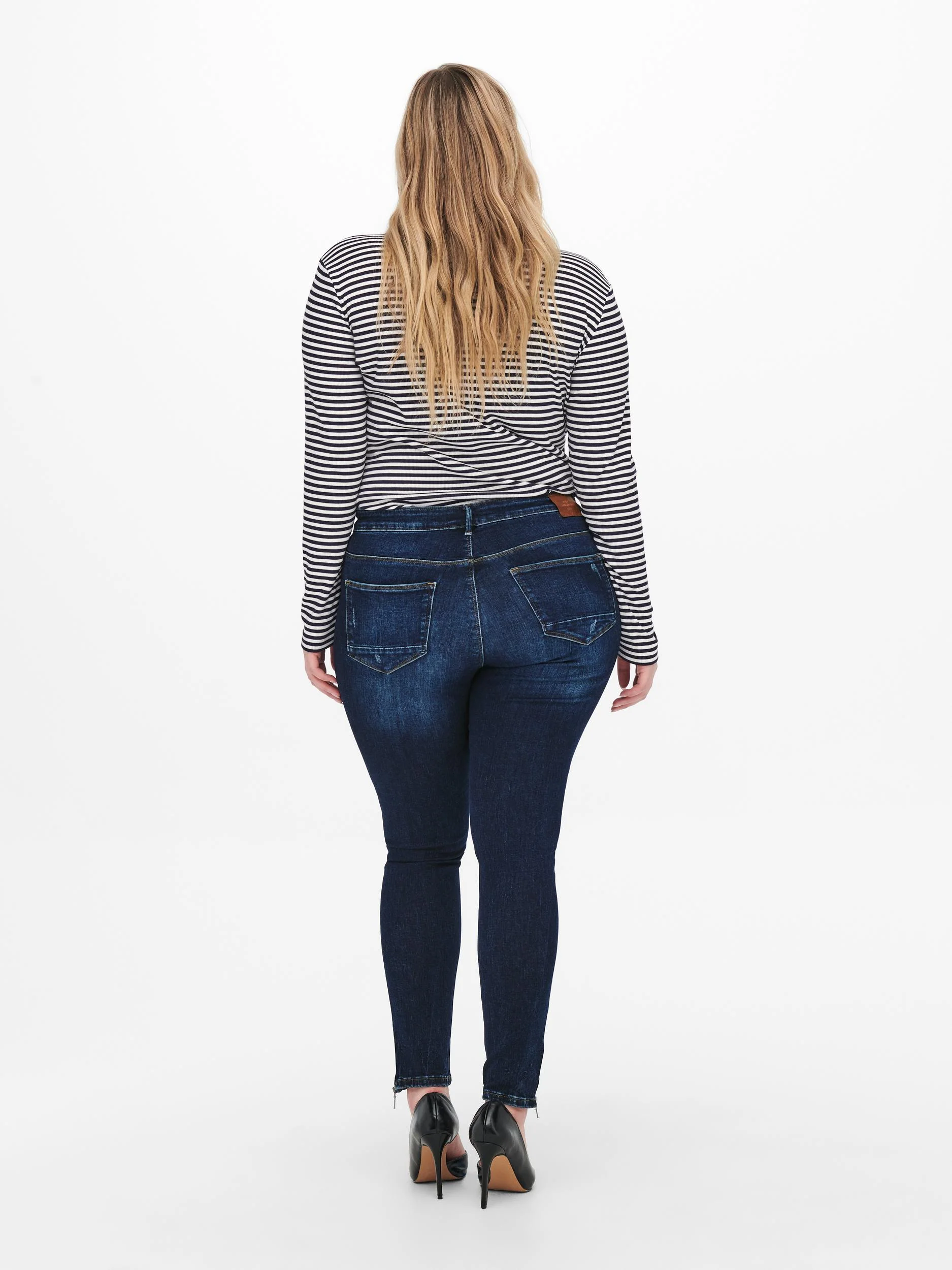 CarKarla Ank Jeans - Image 2