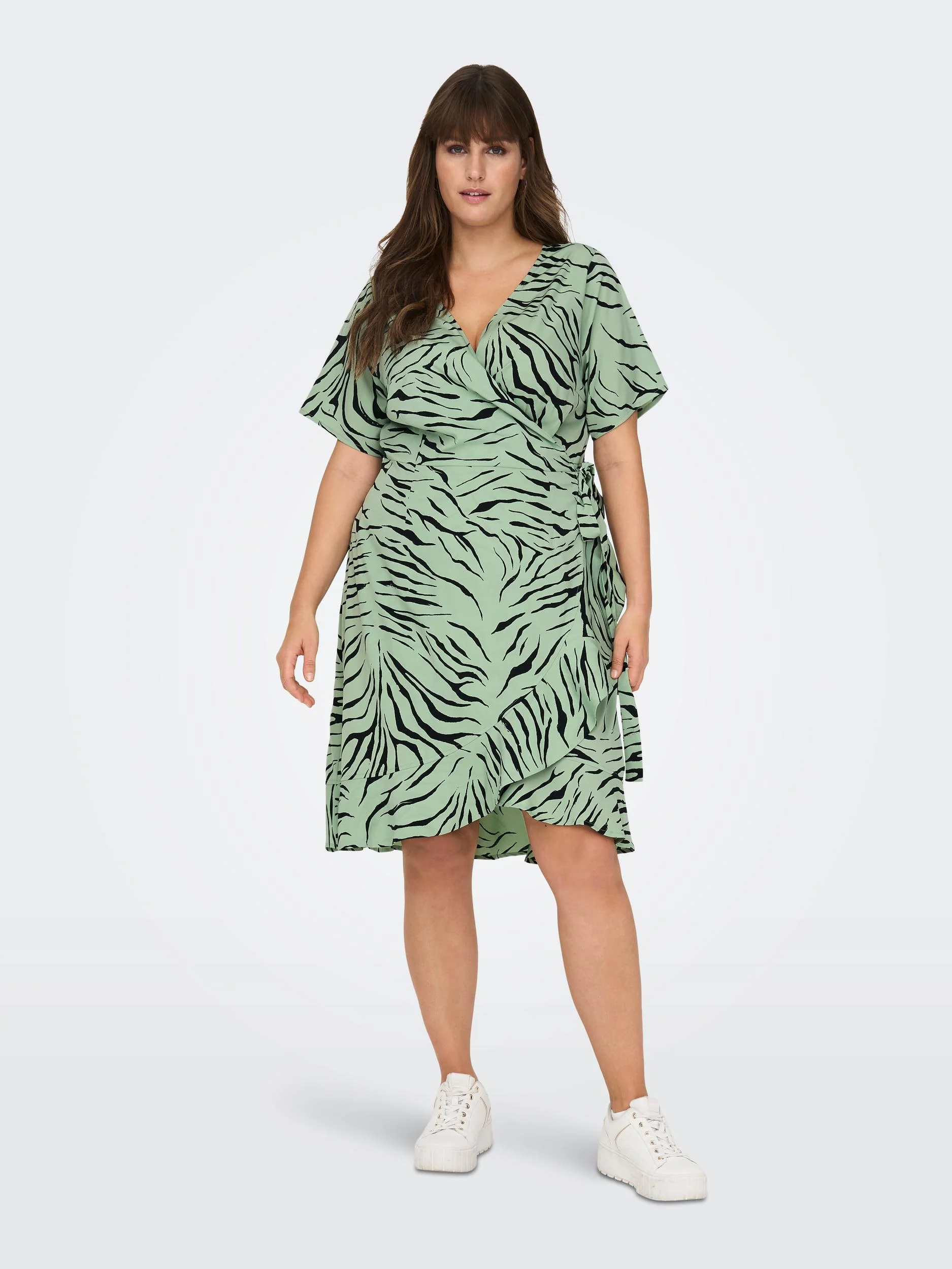 CarLivia Wrap Knee Dress - Image 43