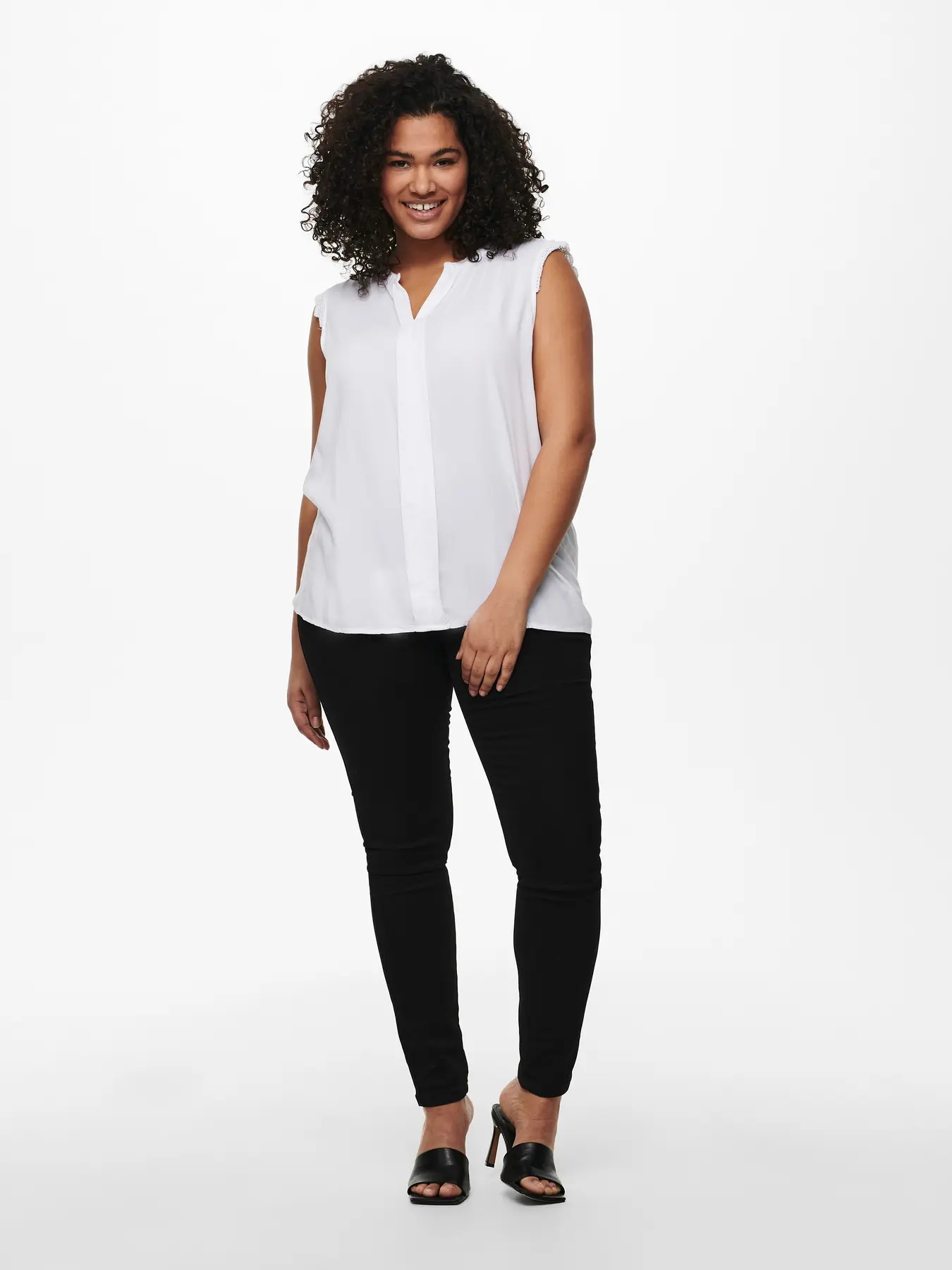 CarMumi - Ærmeløs Bluse - Noos - Image 5