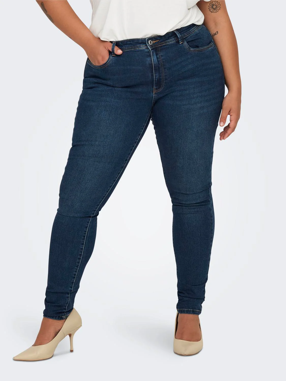 CARSALLY - Tætsiddende Jeans - NOOS - Image 9