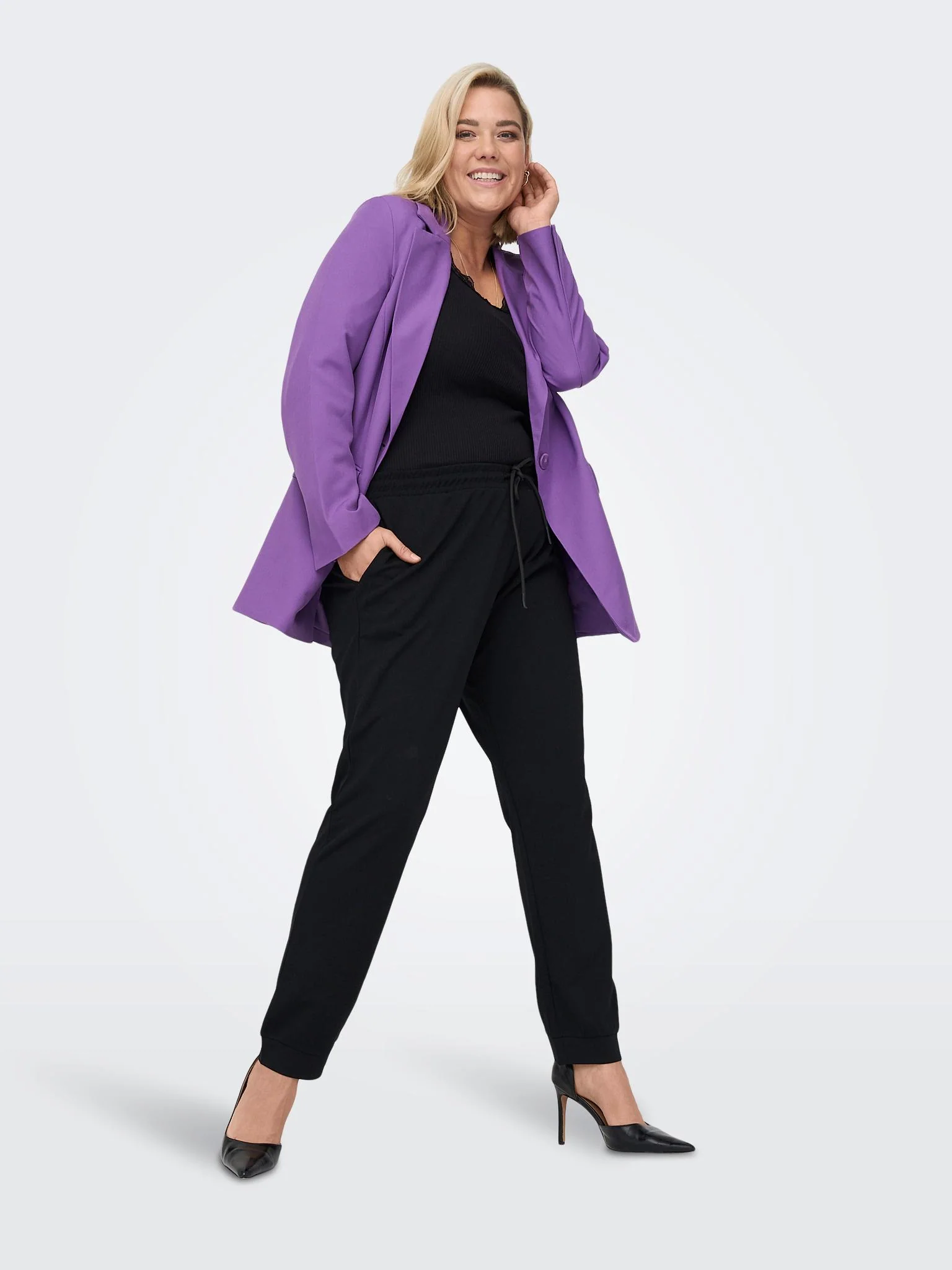 CarThea Blazer - Image 14