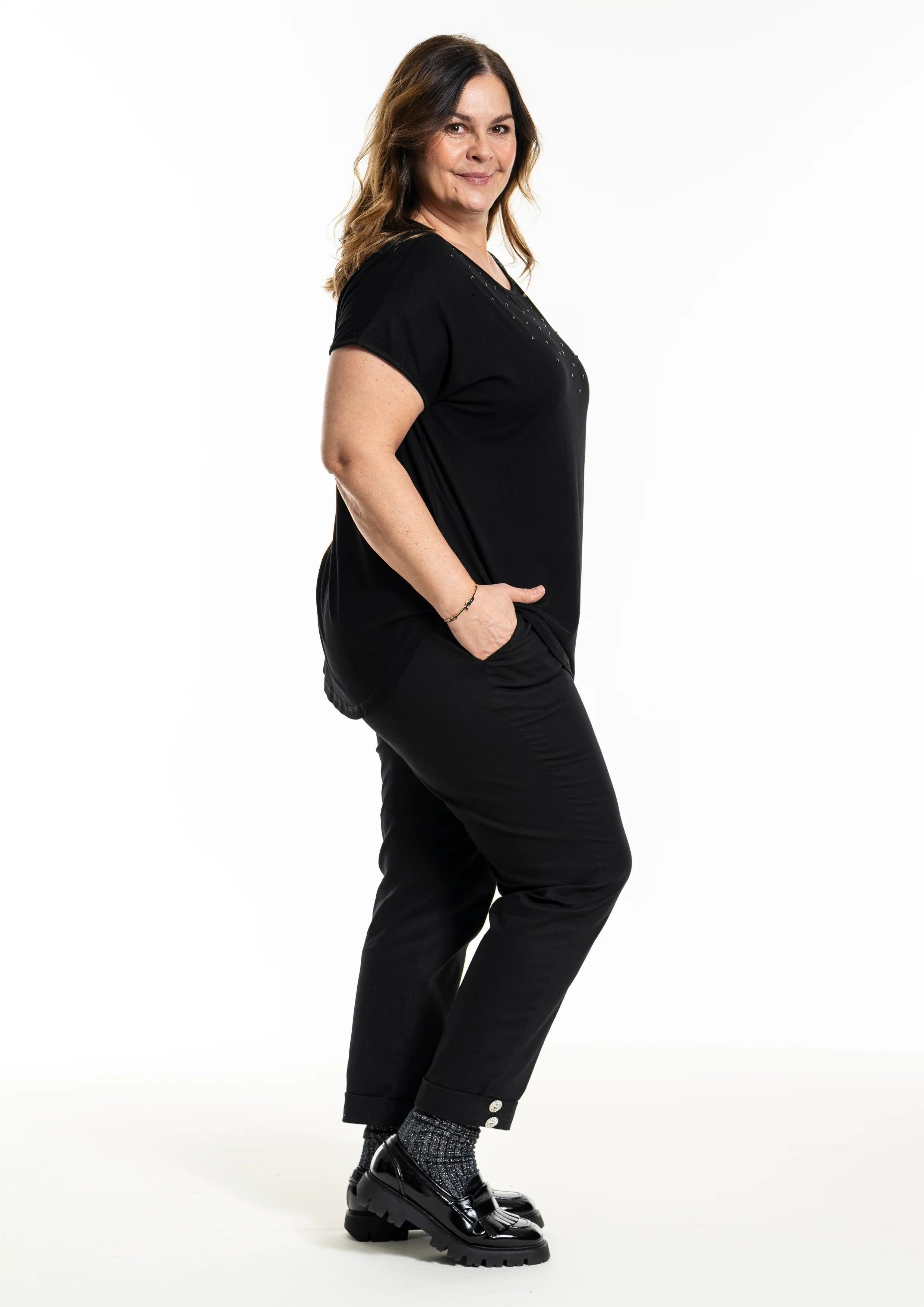GoGitte T-shirt with stones - Image 7