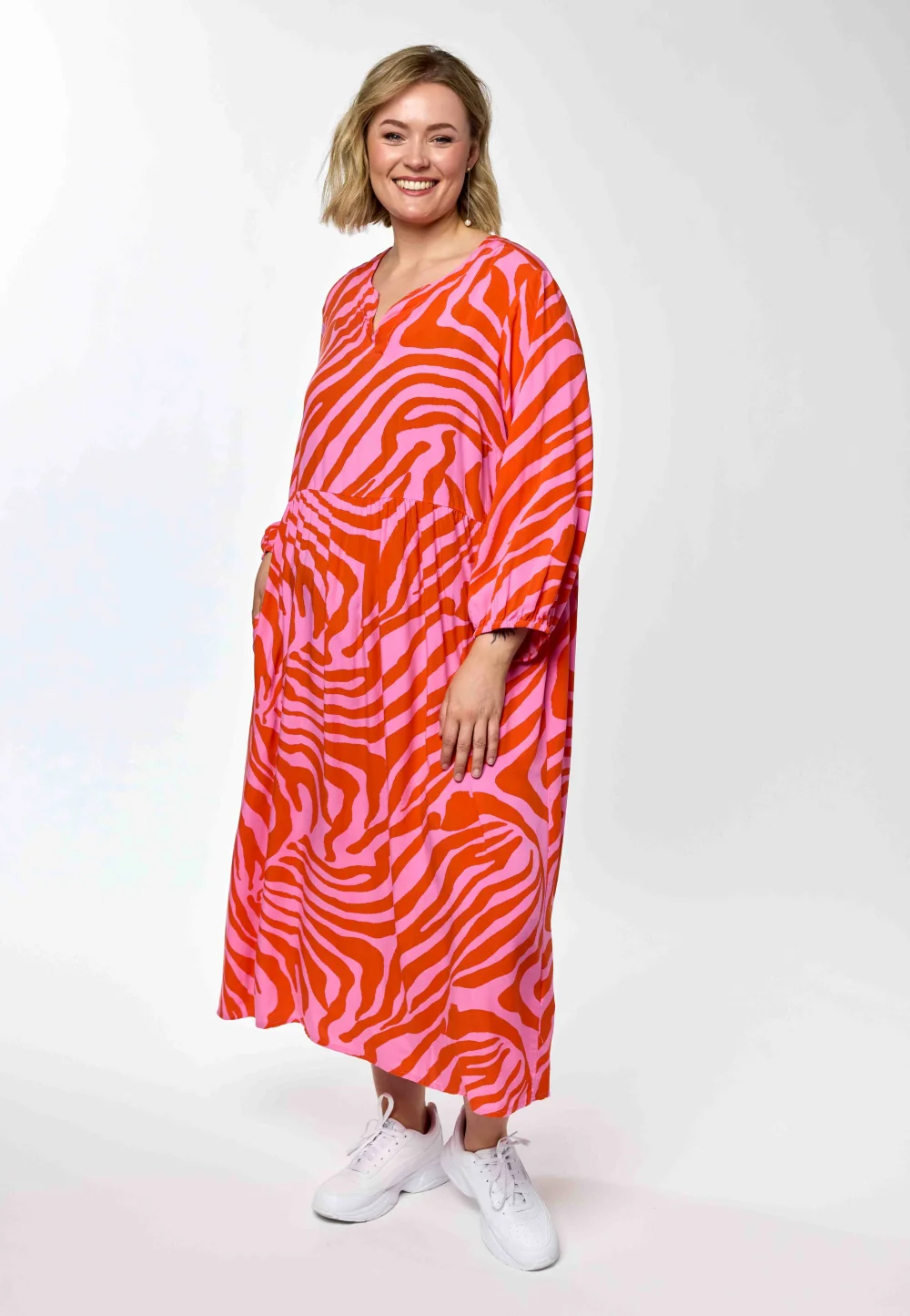 GoLea - Pink / Orange Kjole - Image 4