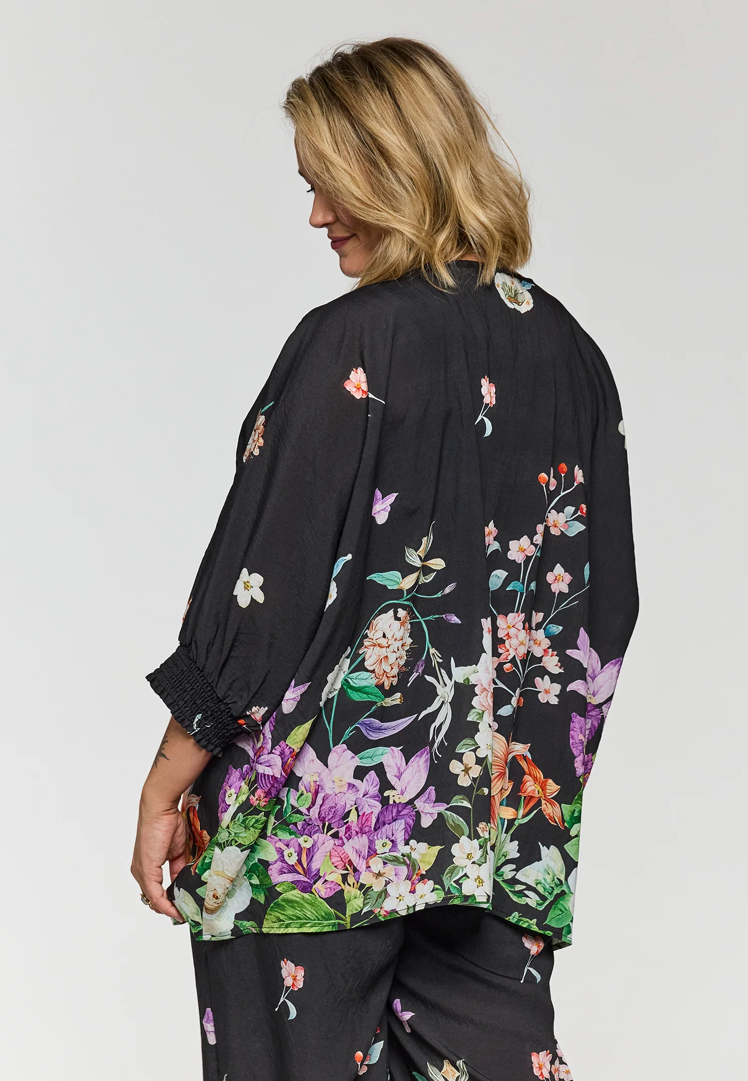 GoLila - Oversize Bluse - Image 3