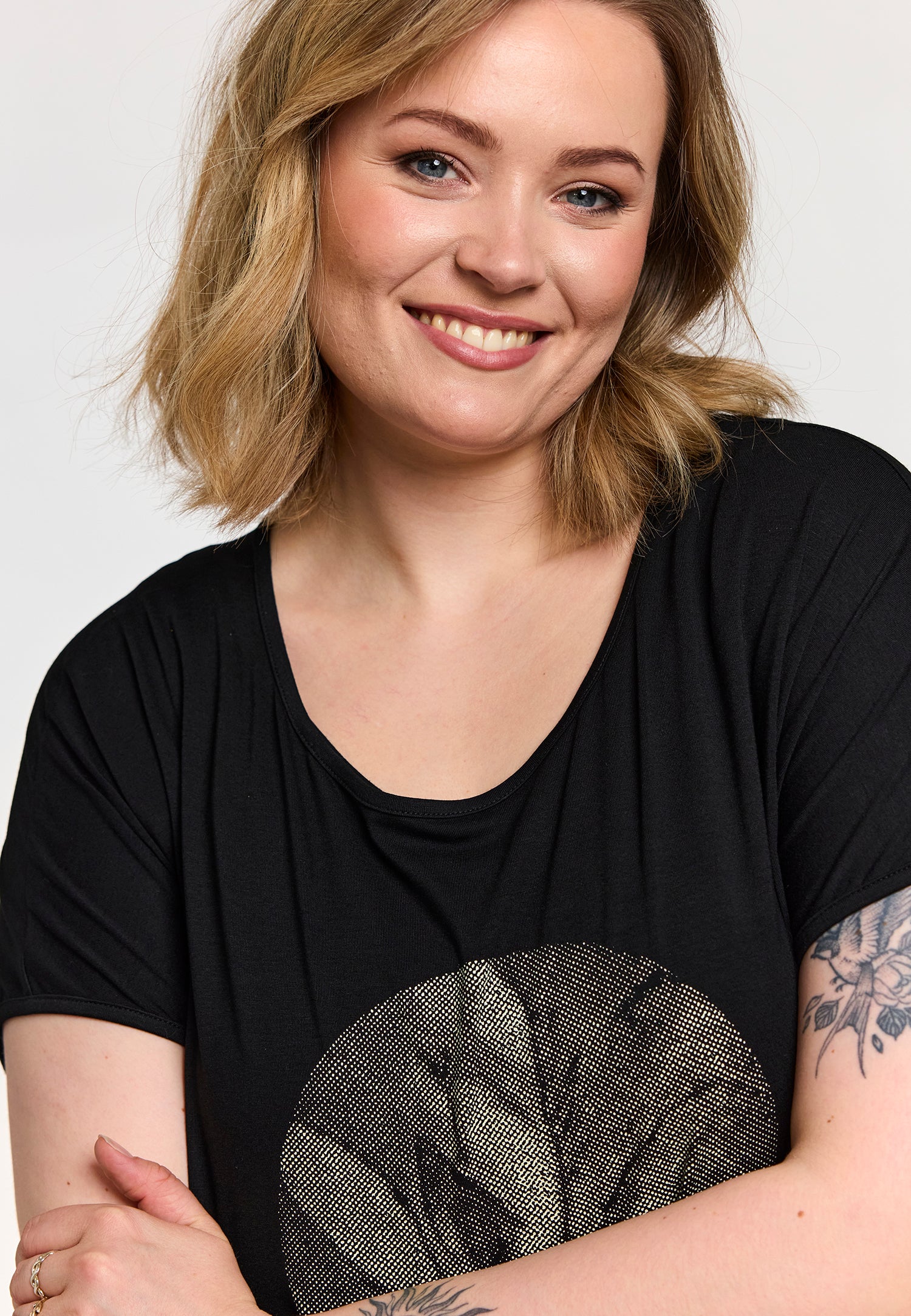 GoGitte - T-shirt med Print - Image 2