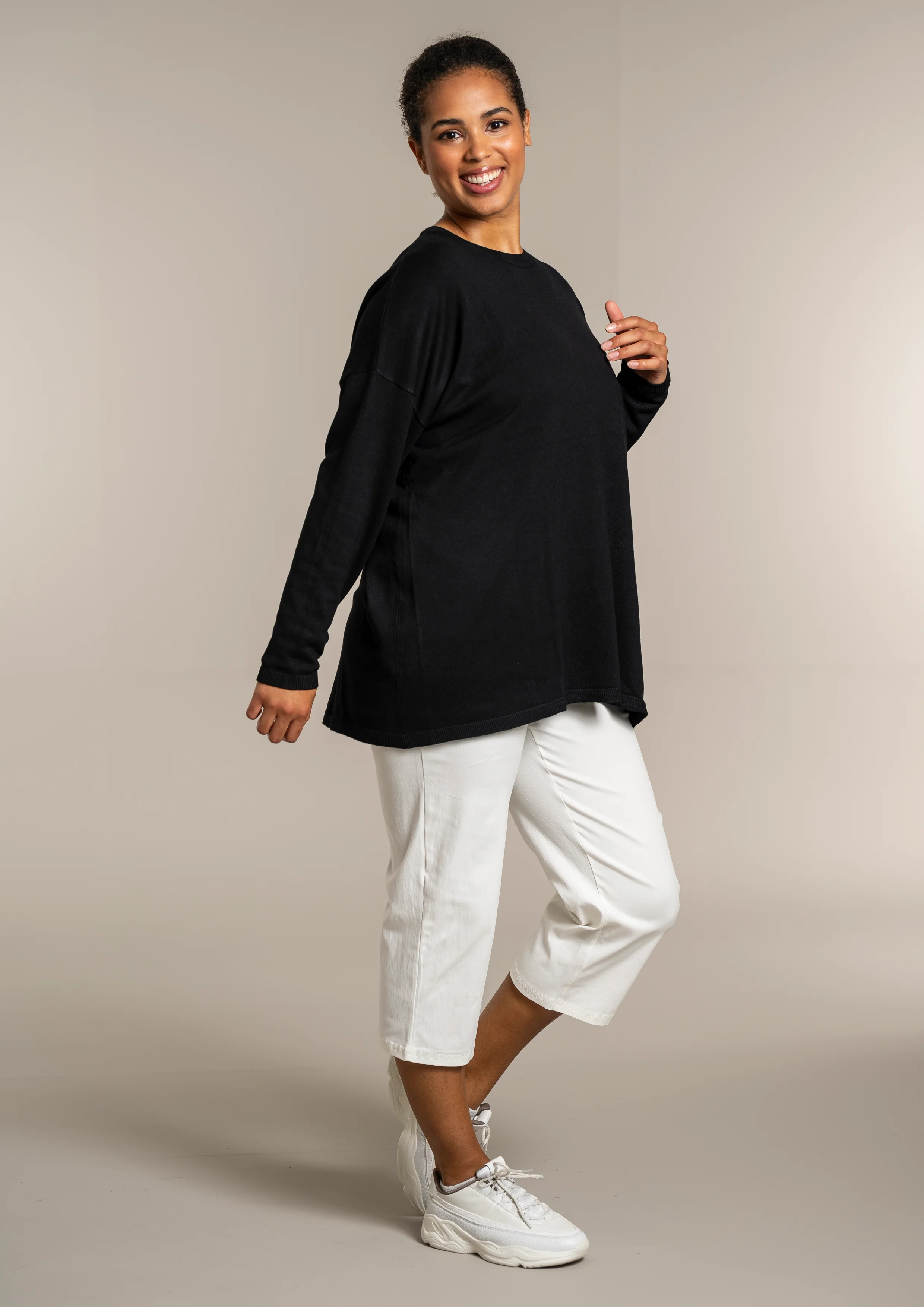 SgHelsinki - Oversize Strikbluse - Image 16