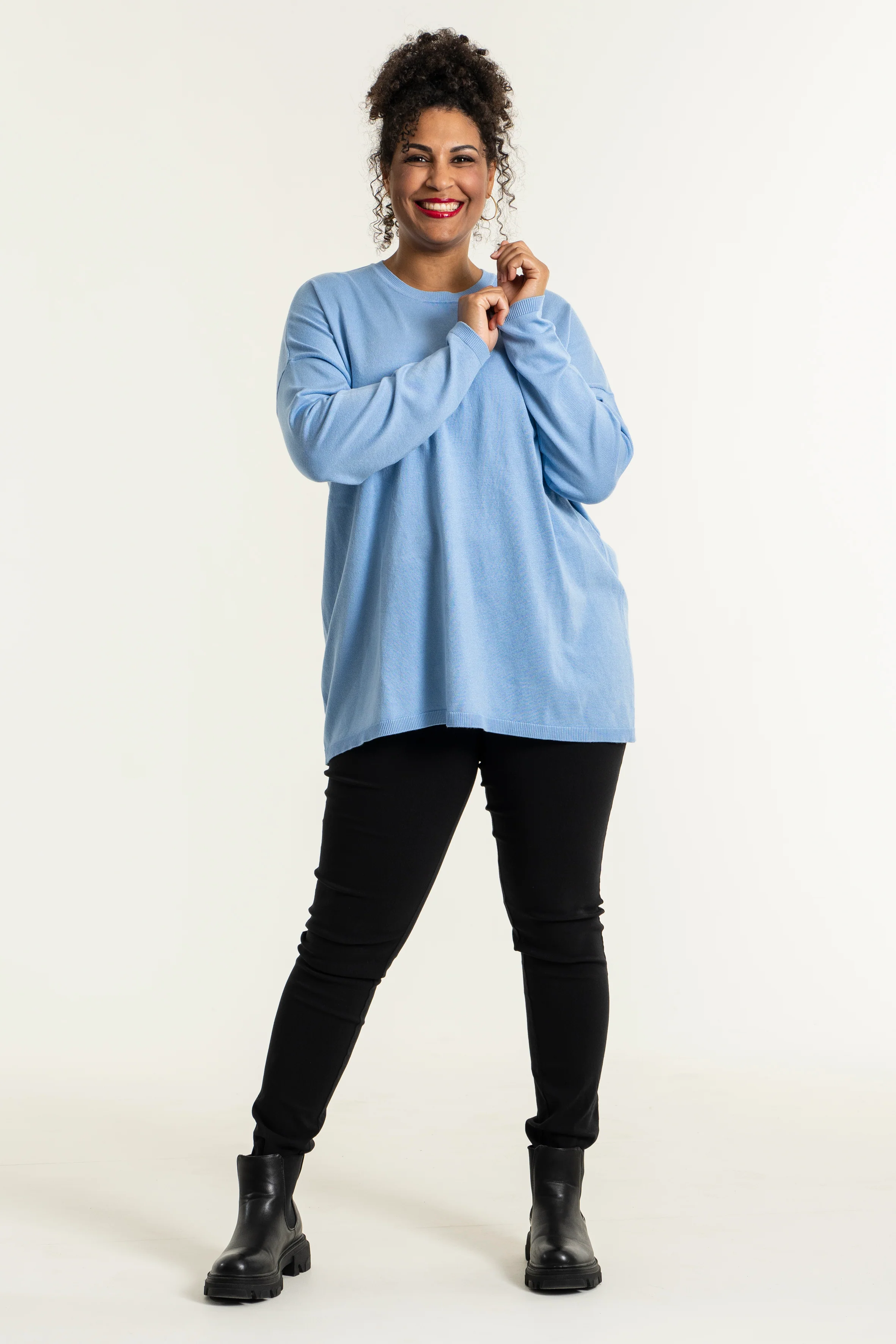 SgHelsinki - Oversize Strikbluse - Image 25