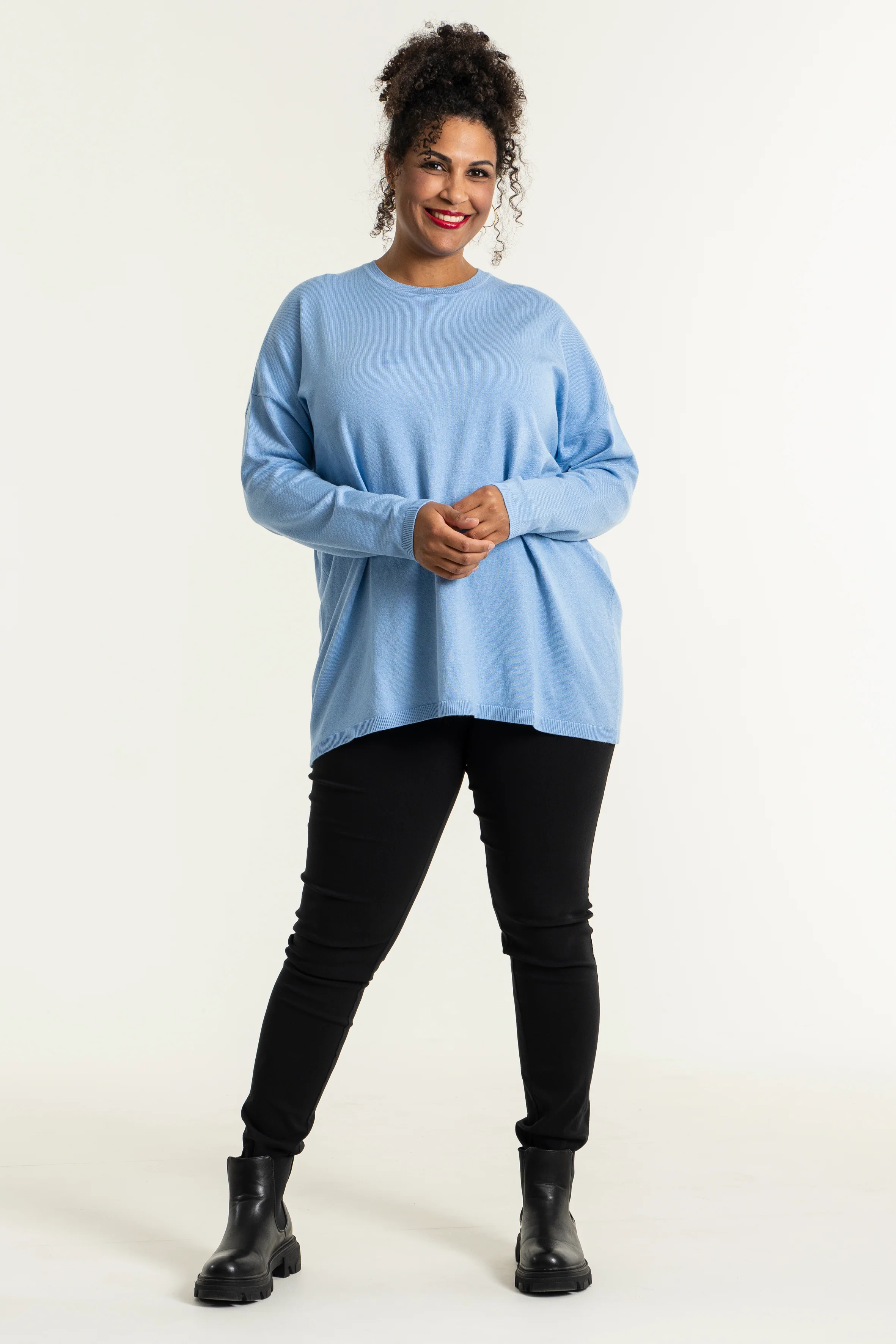 SgHelsinki - Oversize Strikbluse - Image 31