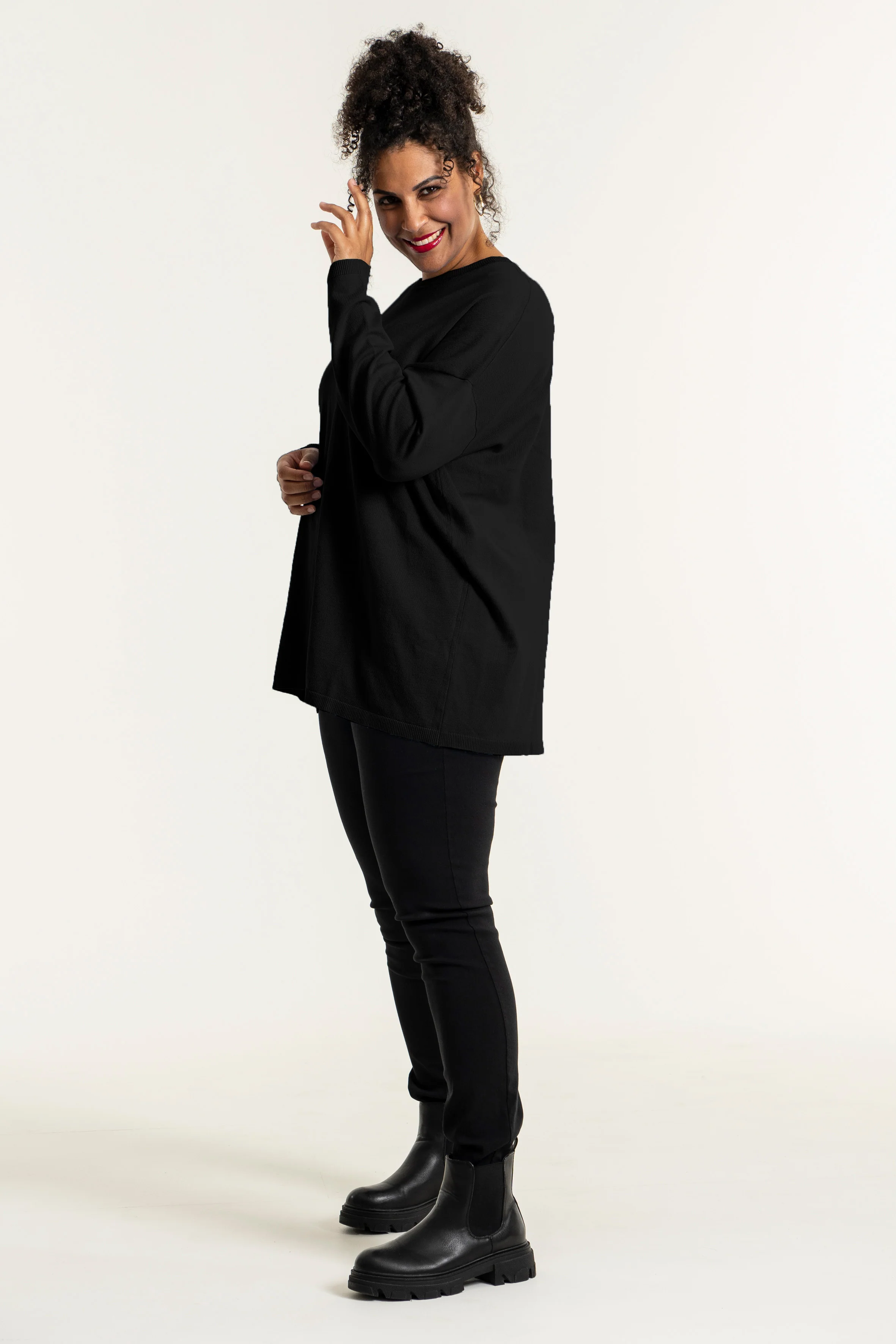 SgHelsinki - Oversize Strikbluse - Image 34