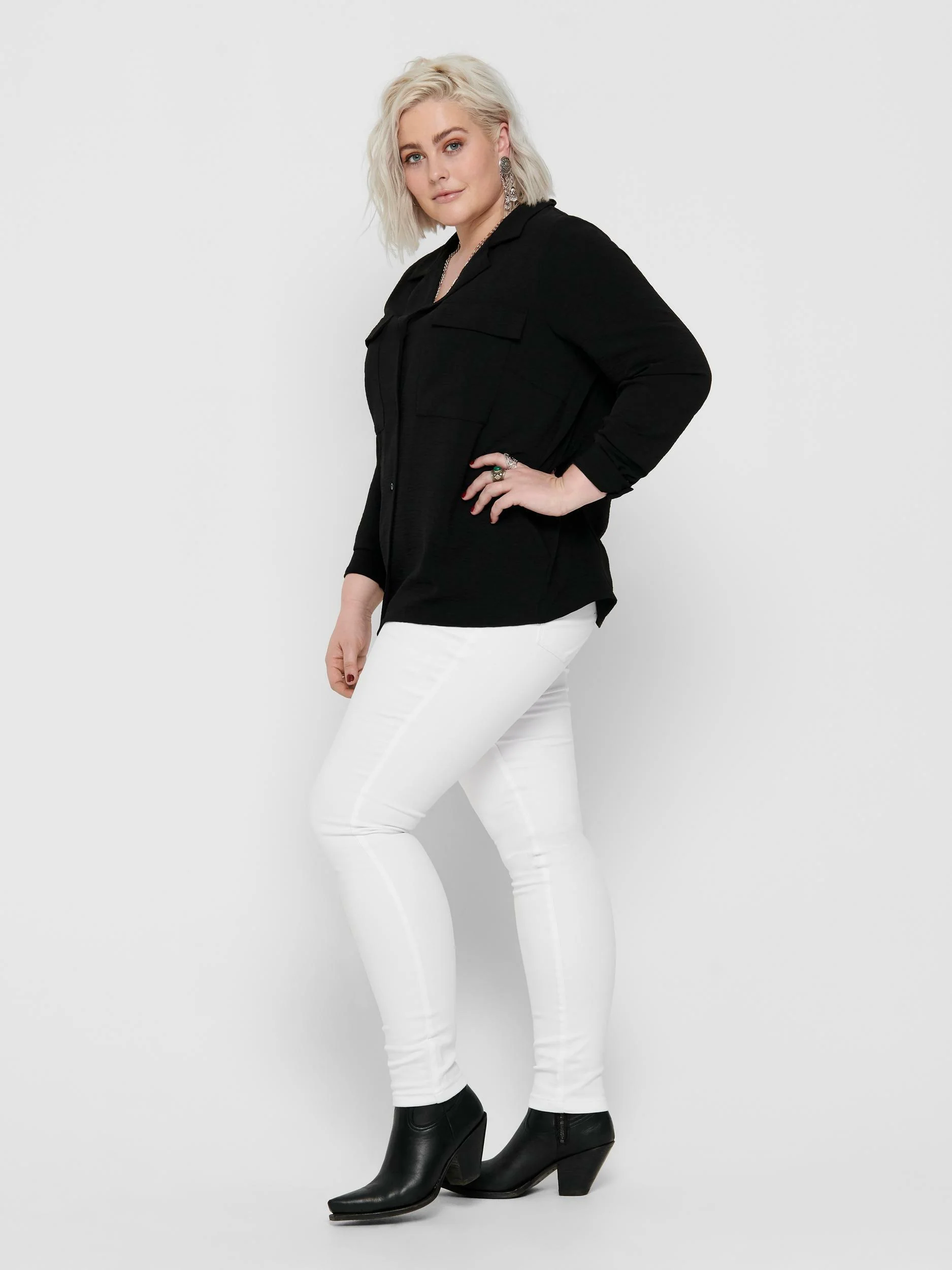 CarAugusta HW White Jeans - Image 5