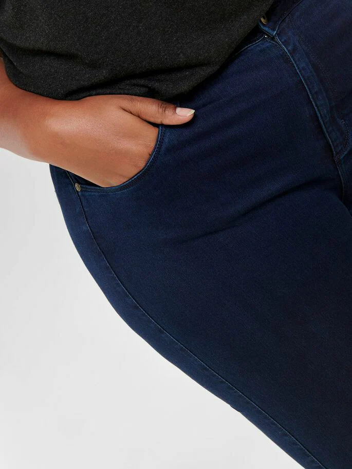 CarAugusta HW DBD Jeans - Image 4