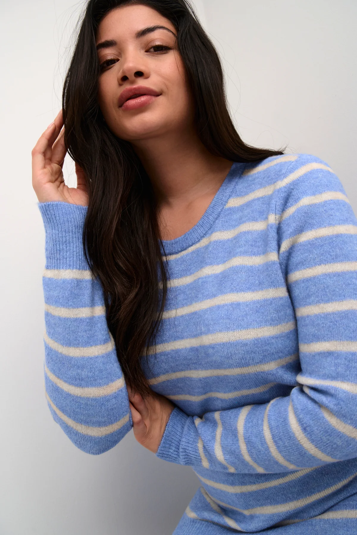 KClinda Pullover - Image 8