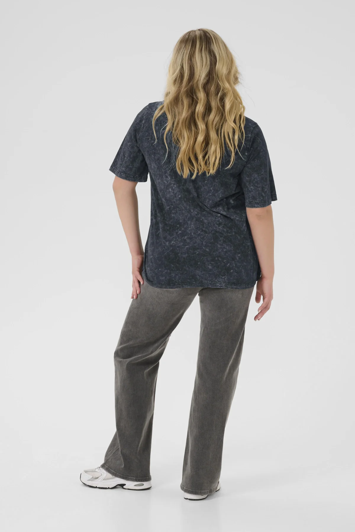 KCtasha - T-Shirt - Image 4