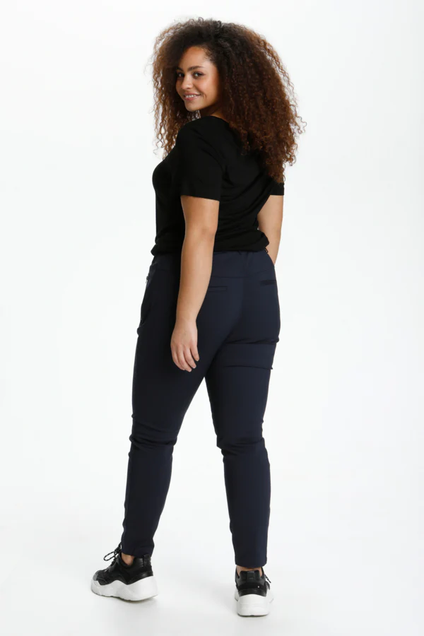 KCvigga Liv Pants - Image 11