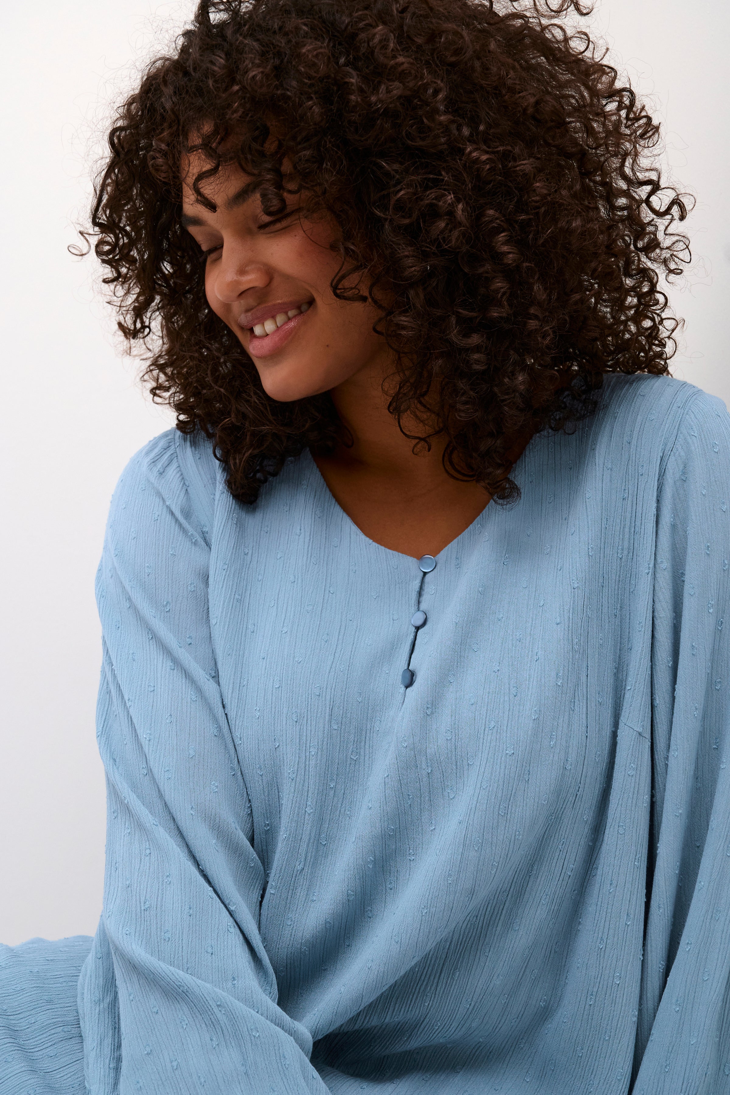 KCwilina Dress - Image 4
