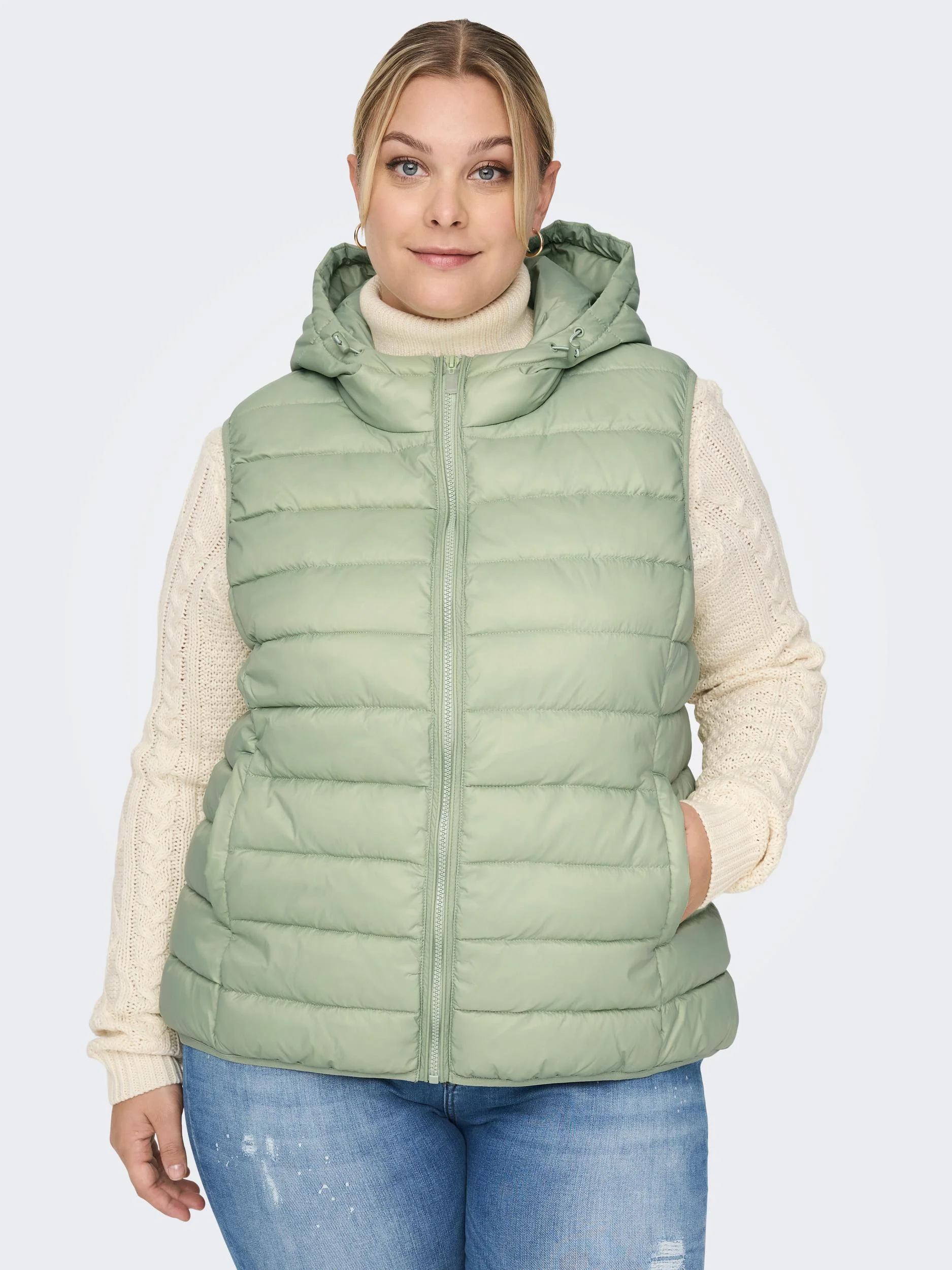 CarNewTahoe Hood Waistcoat - Image 10