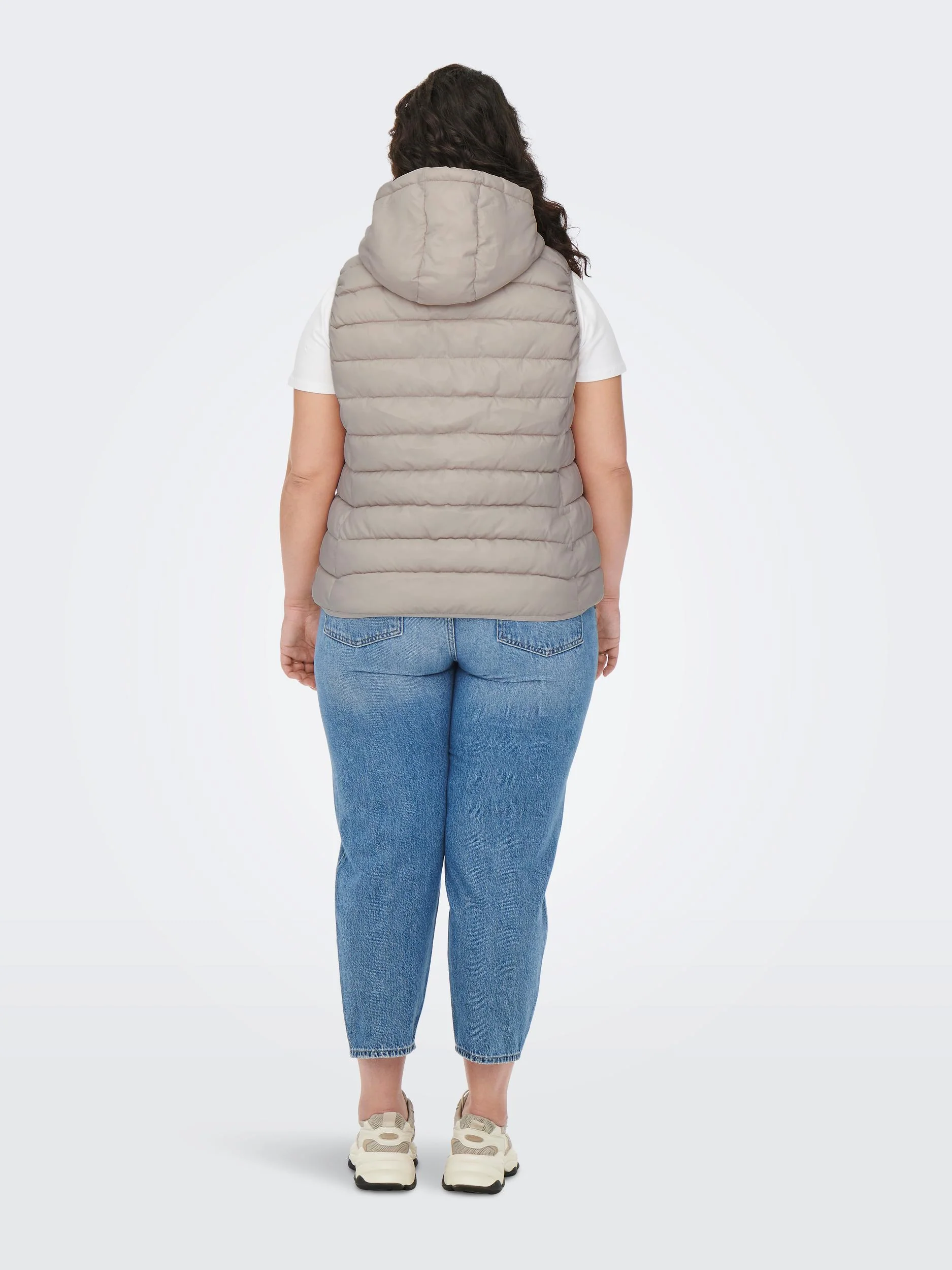 CarNewTahoe Hood Waistcoat - Image 13