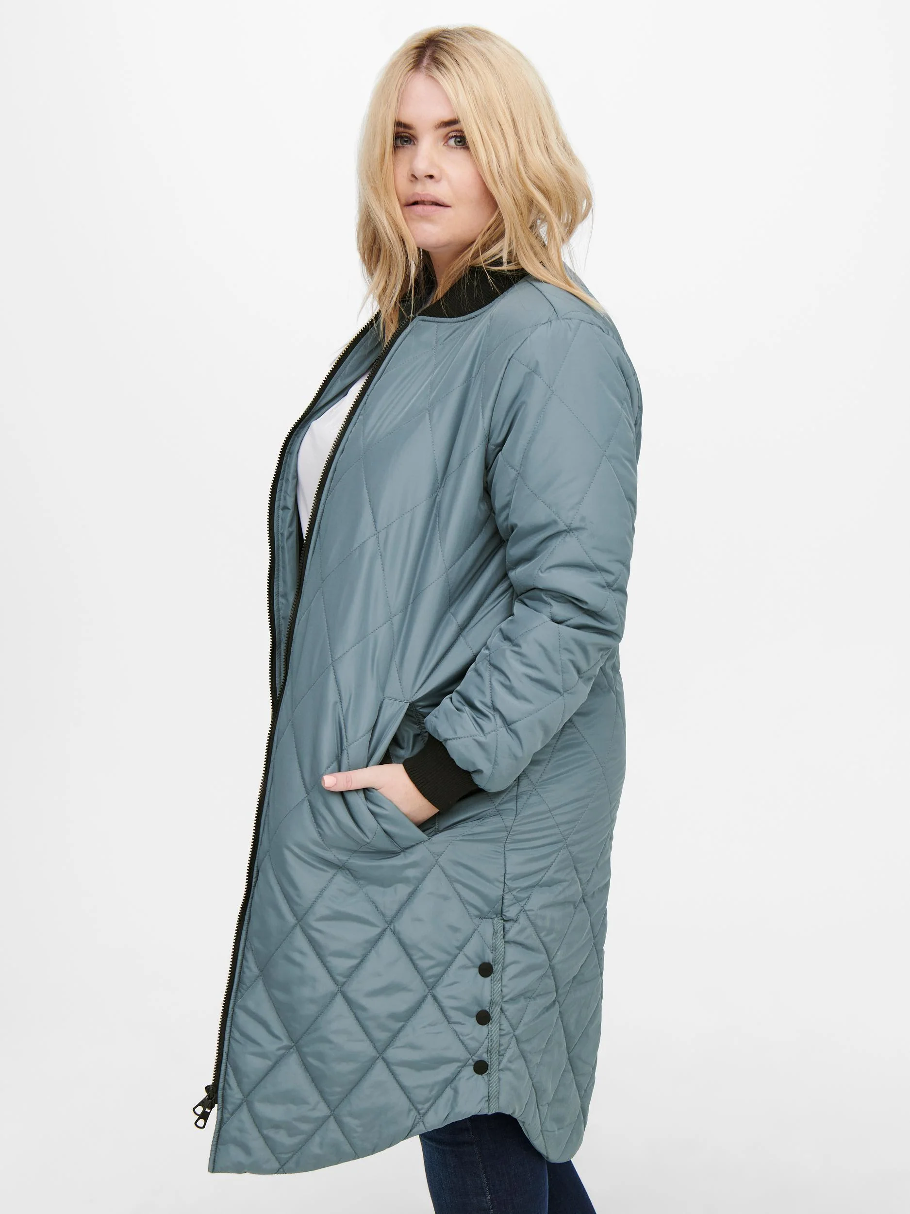 CarCarrot Long Quilted Jacket - Image 16