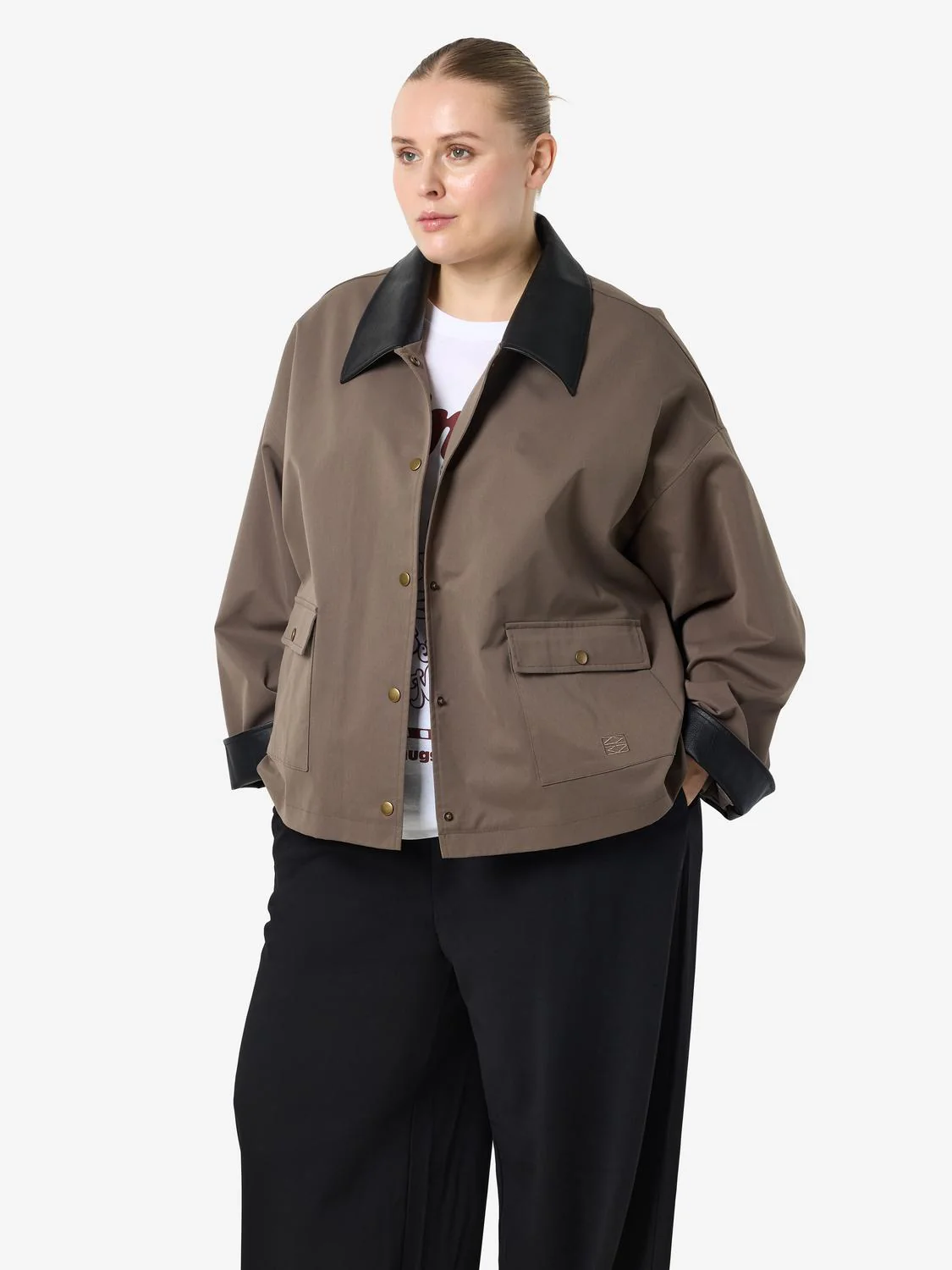 NMNORA - Jakke med PU Krave - Image 15