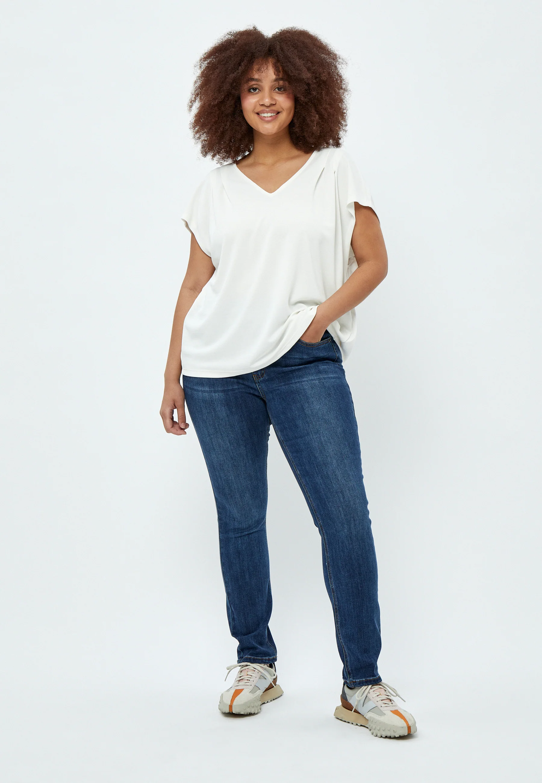 PeLana - Bluse med V-hals - Image 11