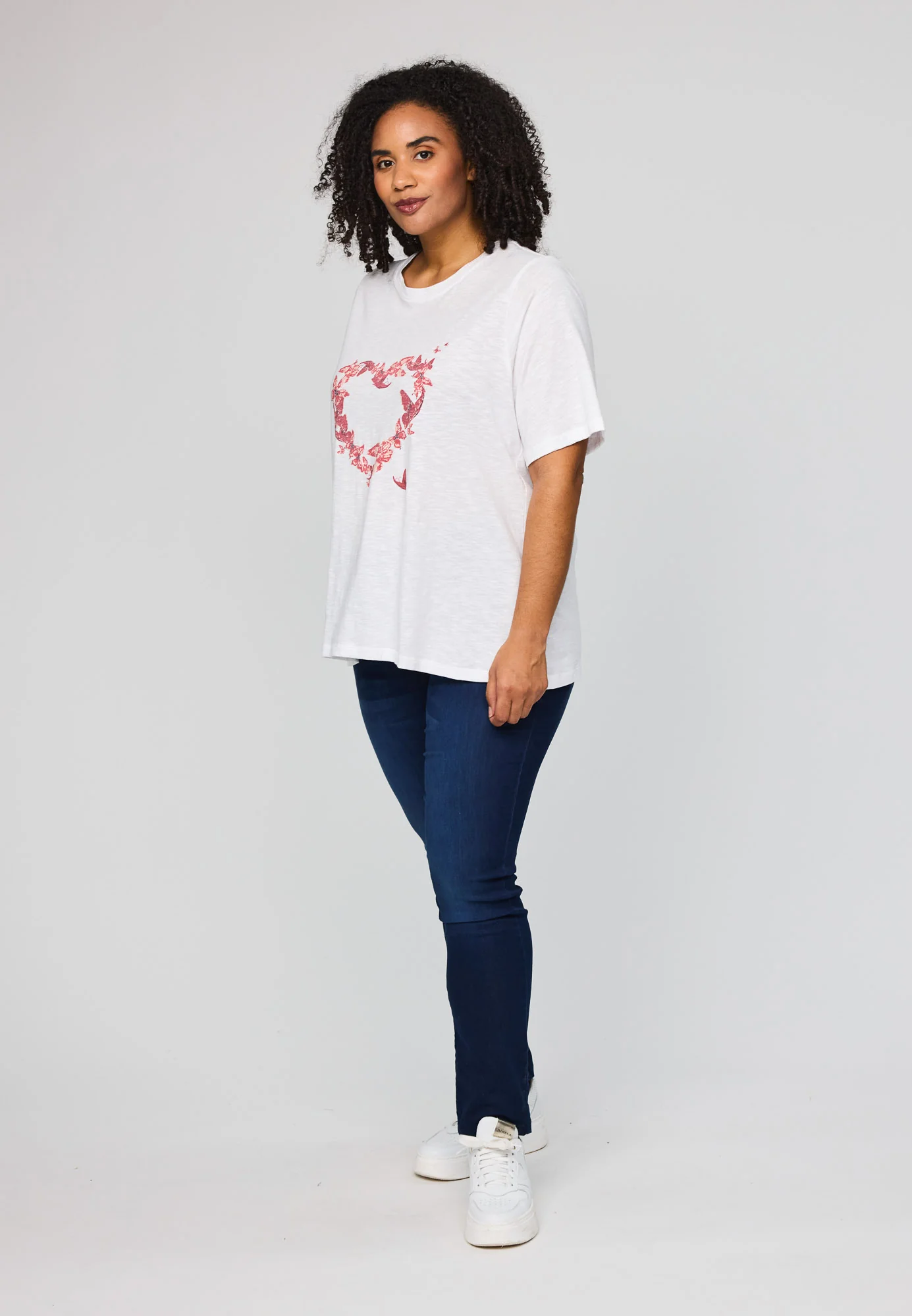 StBella - T-Shirt med Print - Image 16
