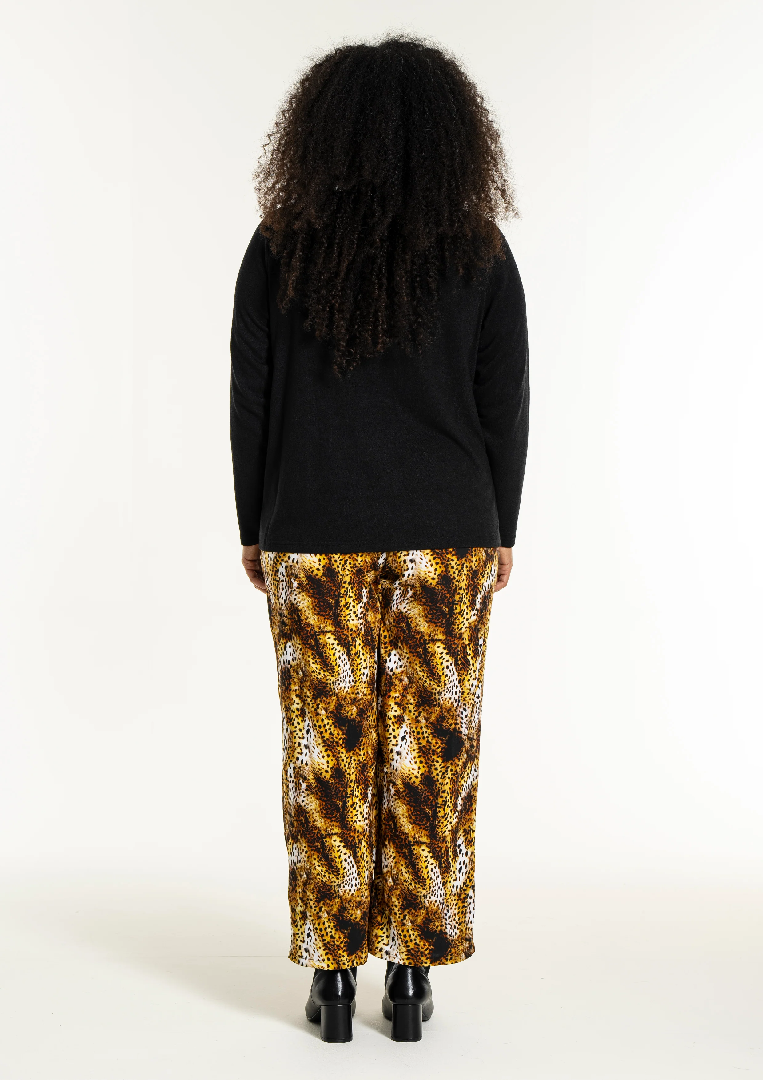 StNianette - Cardigan - Image 3