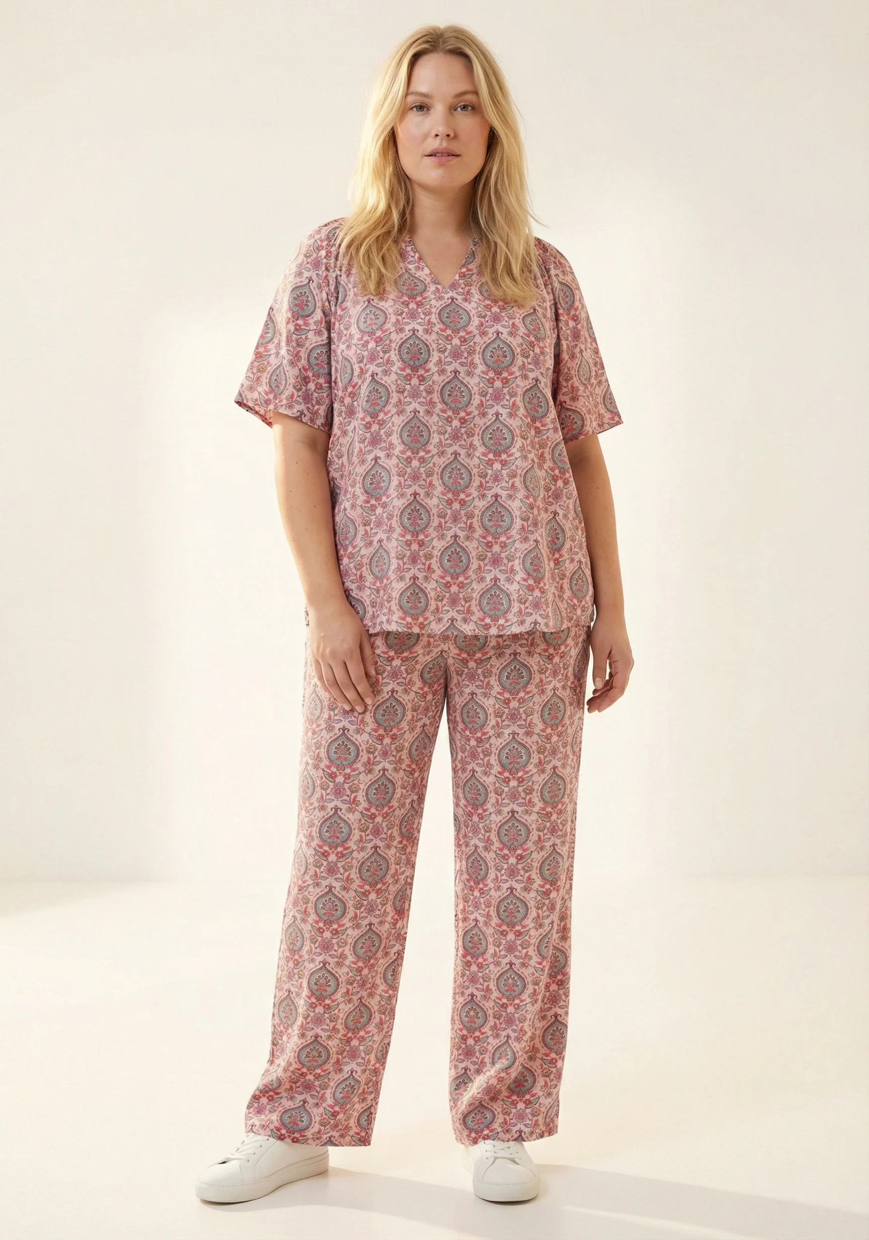 Ox63257 - Bluse V-hals