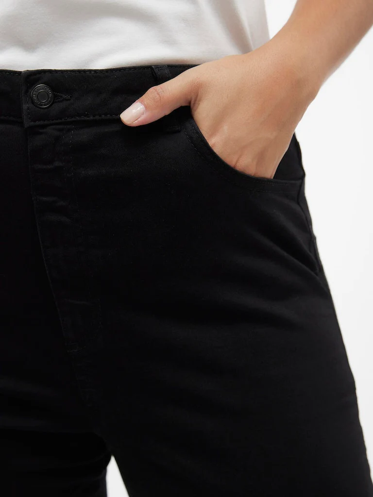 VMSANDRA SHR SKINNY JEANS BLACK - Image 2