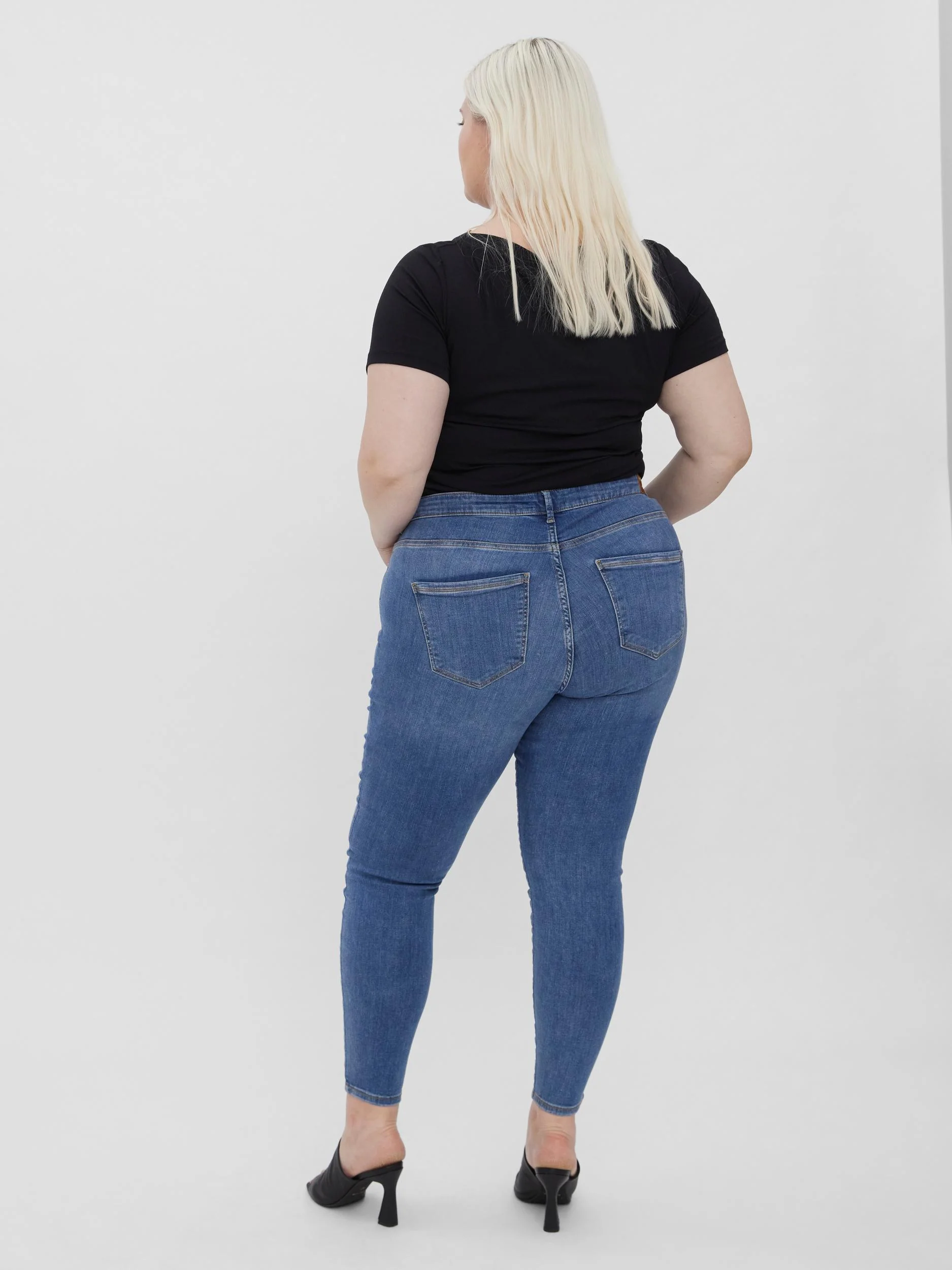 VmSophia HW Skinny Jeans - Image 2