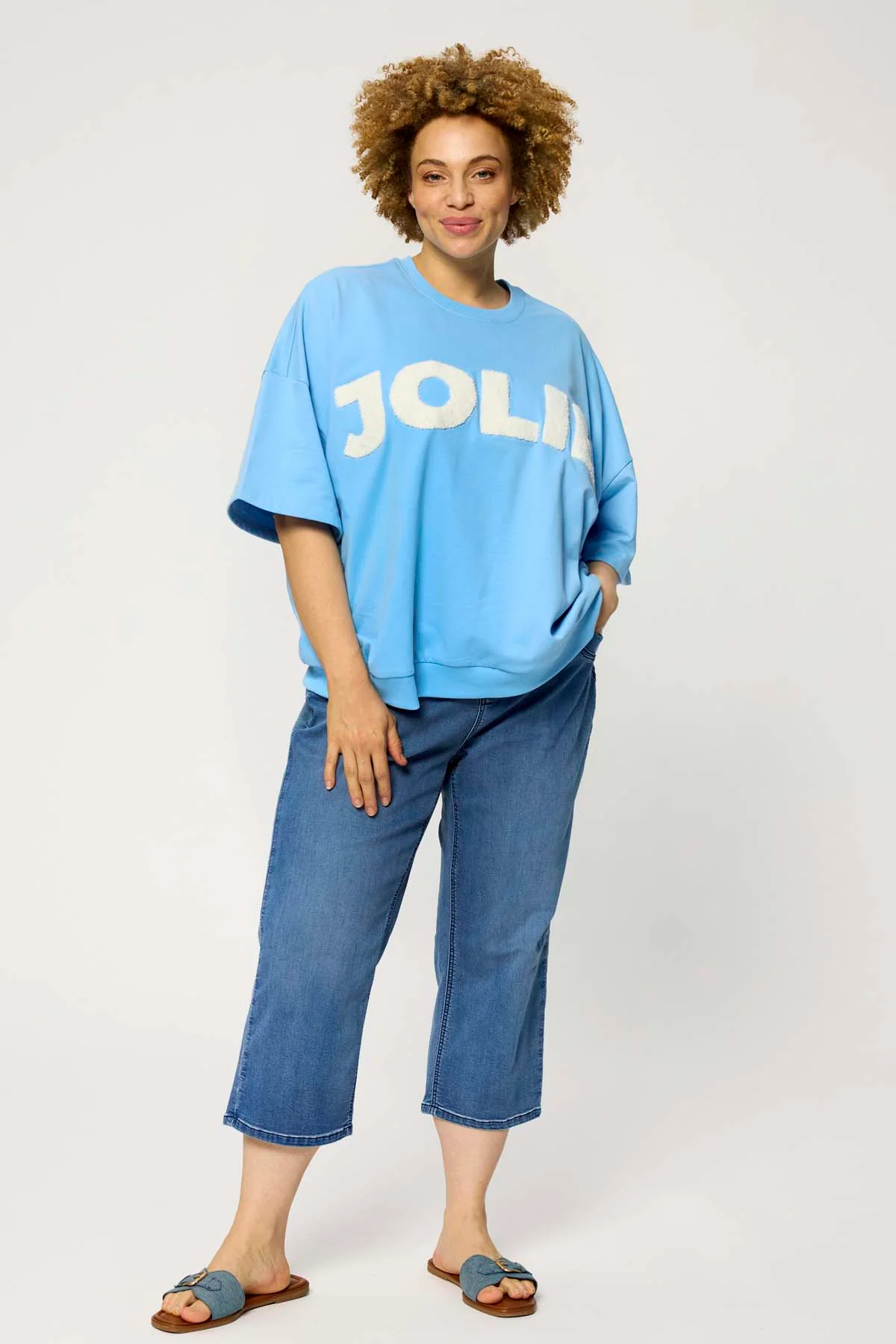 ZhBella 1722 - Sweatshirt med Frotté Broderi